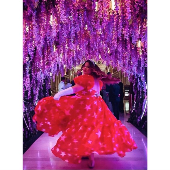 NWT Selkie Red and White Star Ritz Puff Sleeve Organza Maxi Gown Size Small - Picture 4 of 13